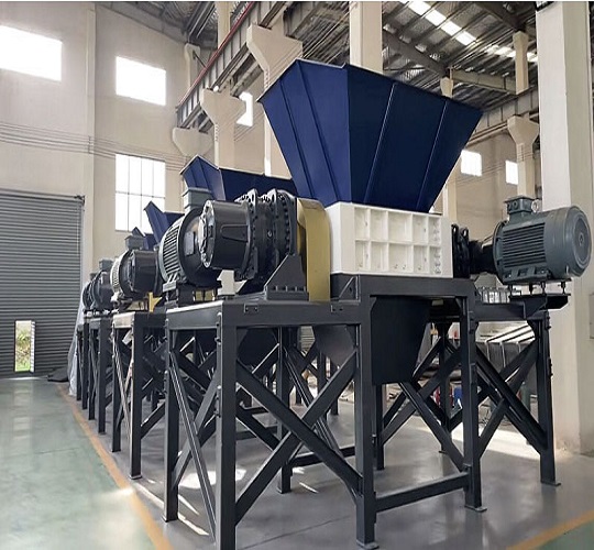 उपयुक्त डबल शाफ्ट श्रेडर ब्लेड कैसे चुनें?