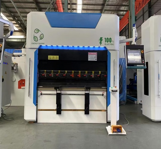 Cnc प्रेस ब्रेक मशीन कार्य सिद्धांत और सटीक लाभ