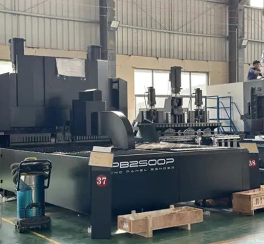 संख्यात्मक नियंत्रण दबाव ब्रेक: सटीकता और दक्षता जारी करना