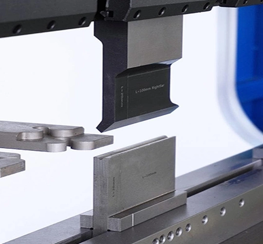 प्रेस ब्रेक टूल प्रेस करने के लिए अंतिम गाइड